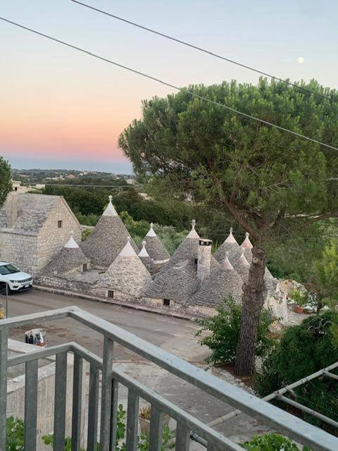 דירות לוקורוטונדו Maison Dei Trulli מראה חיצוני תמונה