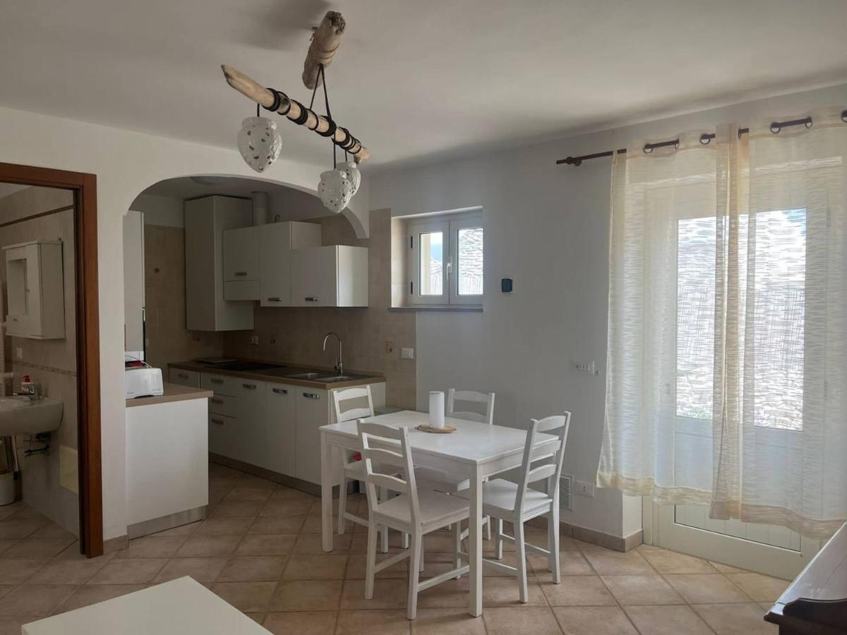 דירות לוקורוטונדו Maison Dei Trulli מראה חיצוני תמונה
