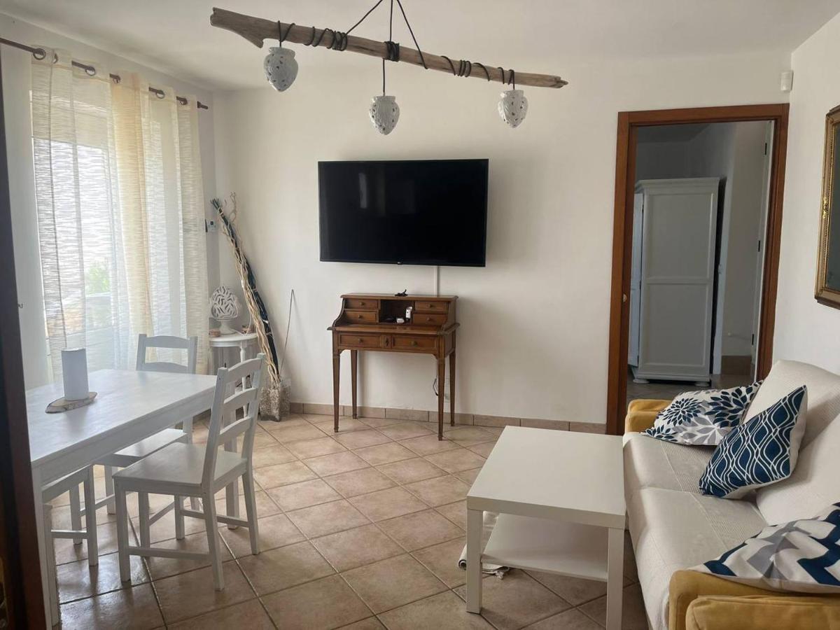 דירות לוקורוטונדו Maison Dei Trulli מראה חיצוני תמונה