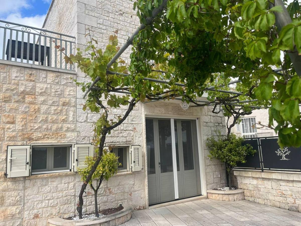 דירות לוקורוטונדו Maison Dei Trulli מראה חיצוני תמונה